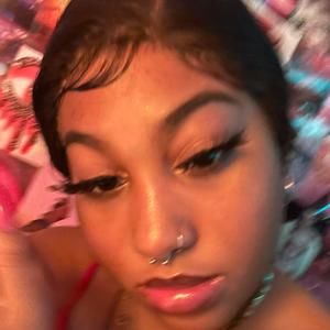 Meet your Posher, Jade